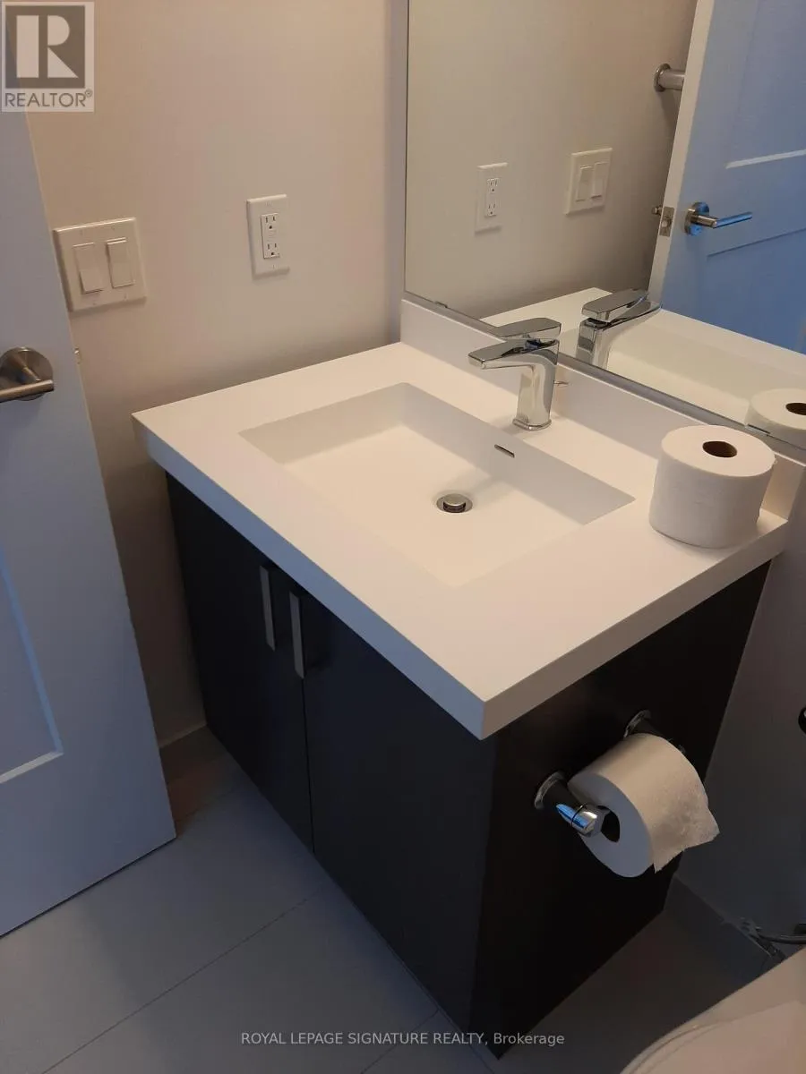 7895 Jane Street, Unit 1809 — photo 8