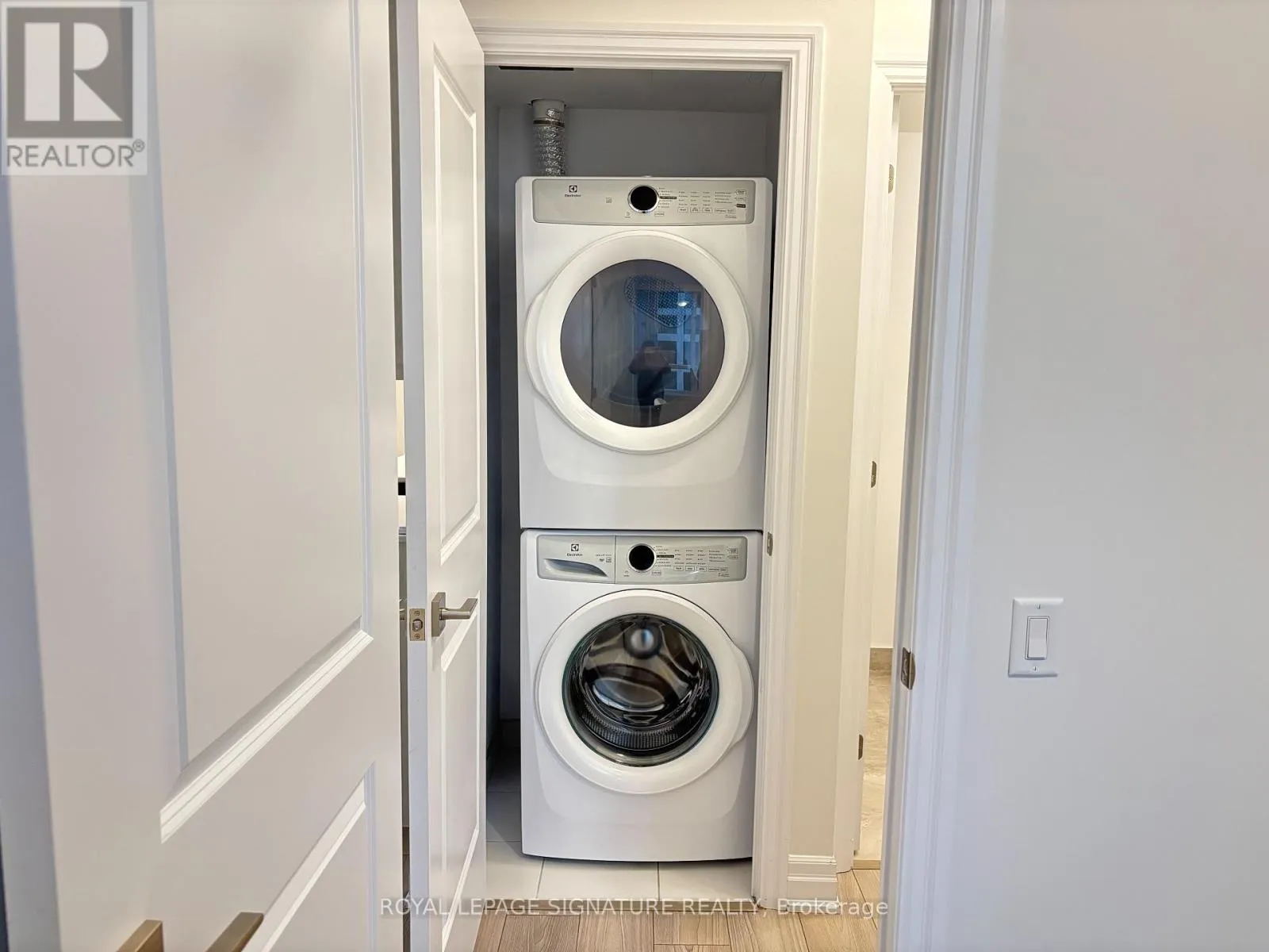 36 Elm Drive, Unit 2202 — photo 7