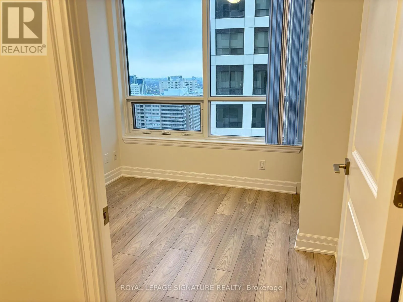 36 Elm Drive, Unit 2202 — photo 8