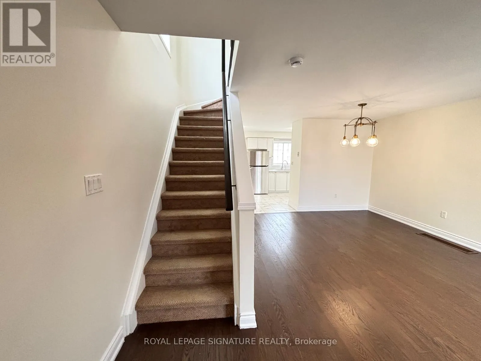 1525 South Parade Court, Unit 33 — photo 12