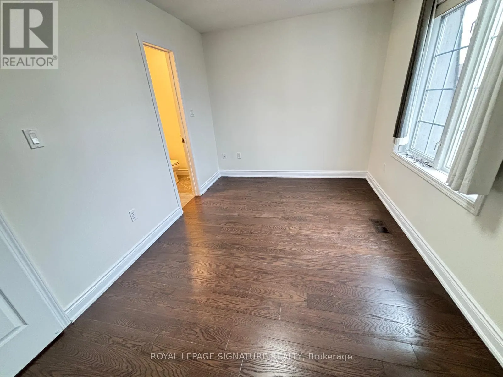 1525 South Parade Court, Unit 33 — photo 15