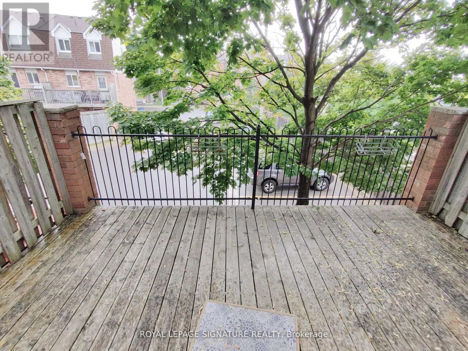 1525 South Parade Court, Unit 33 — photo 17