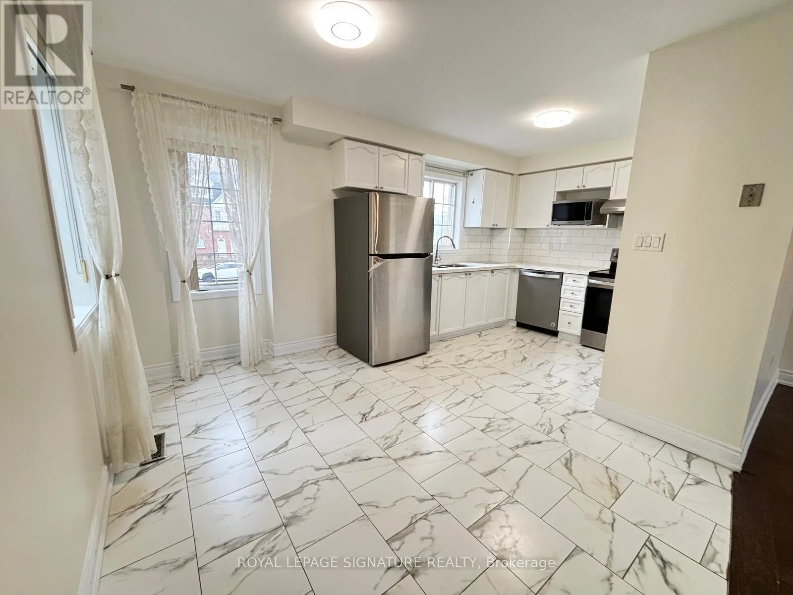 1525 South Parade Court, Unit 33 — photo 7