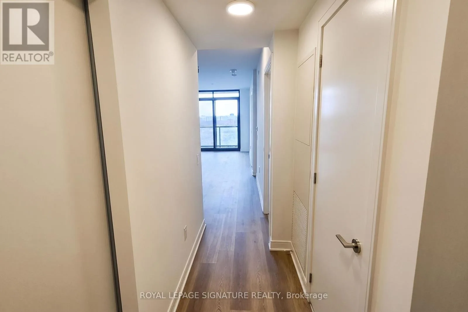 86 Dundas Street E, Unit 1319 — photo 2