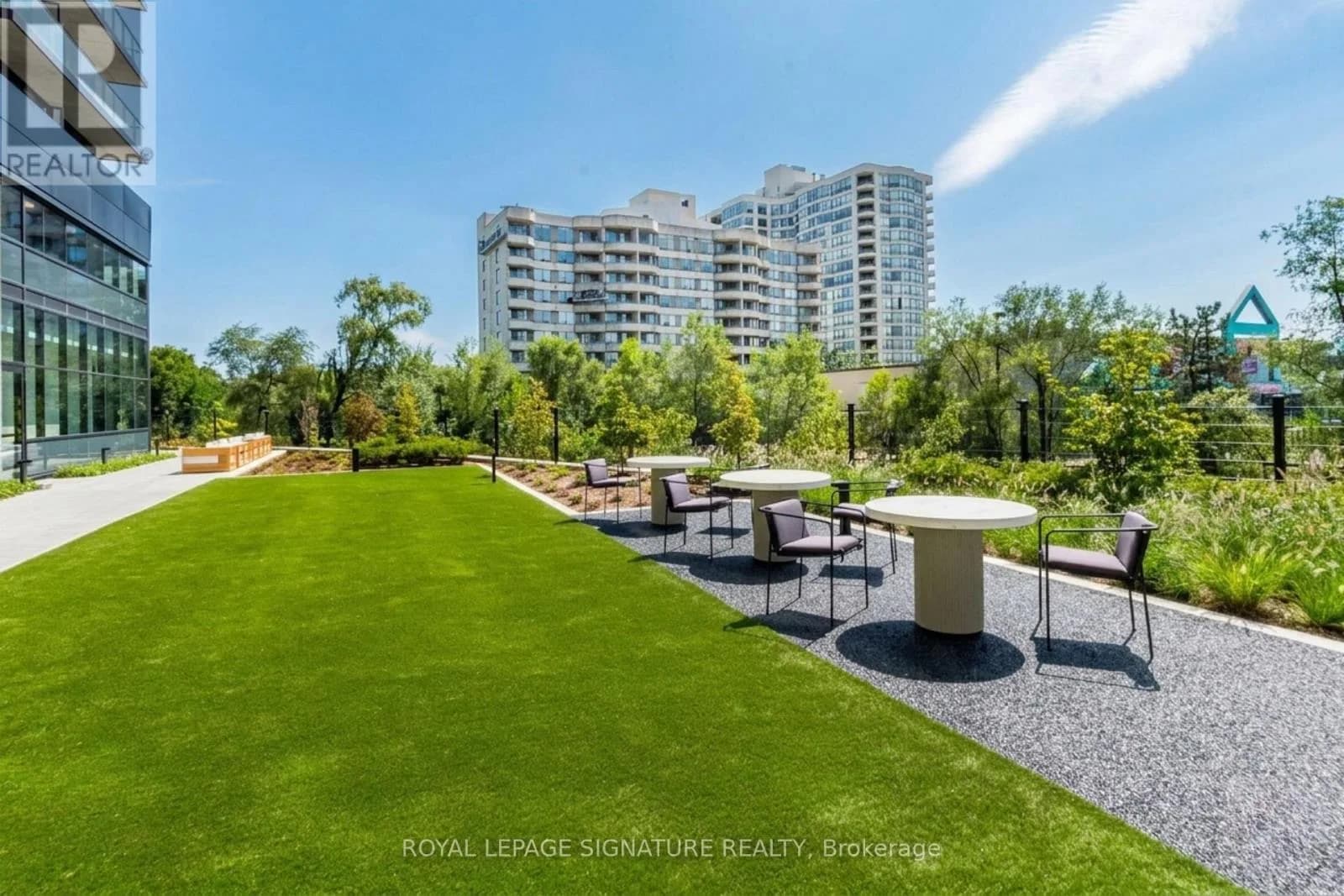 86 Dundas Street E, Unit 1319 — photo 17